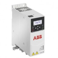 ABB机器人传动变频器    ACS380-040C-05A6-4+K492