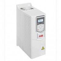 ABB机器人传动变频器    ACS530-01-04A1-4