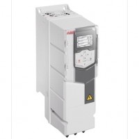 ABB机器人传动变频器    ACS580-01-07A3-4+B056