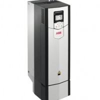 ABB机器人传动变频器    ACS880-01-061A-3