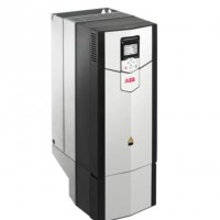 ABB机器人传动变频器    ACS880-01-145A-3